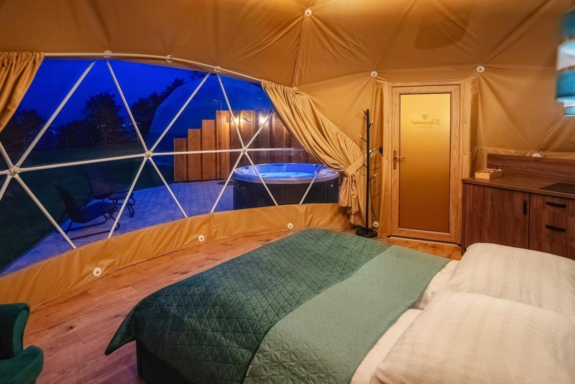 Diamond Glamp & Jacuzzi Hotel Zakopane Exterior photo